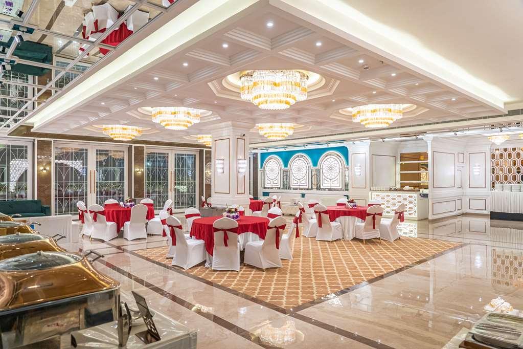 Clarion Hotel Epicure Dehradun Facilități foto